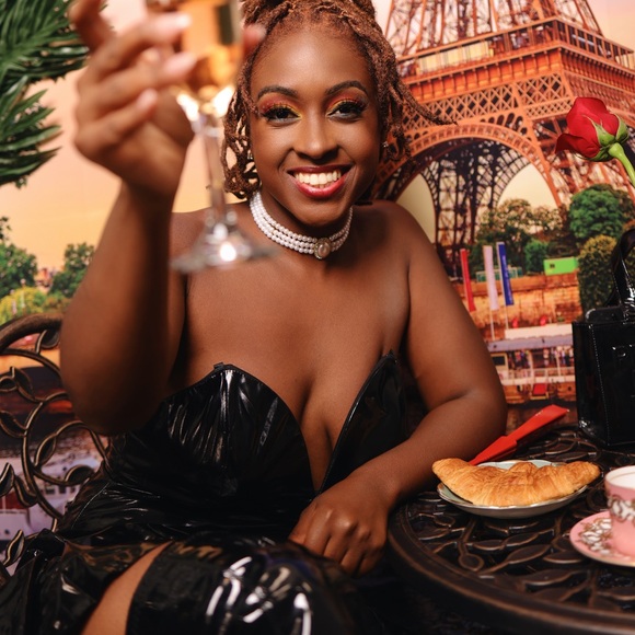 Bustier black patent leather mini dress - Picture 3 of 4